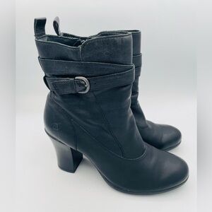 Women’s Born Black Leather Heeled Ankle Boots Booties Size 8.5